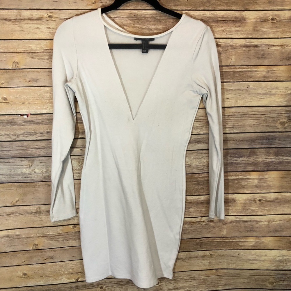 Forever 21 v neck dress long sleeve size medium